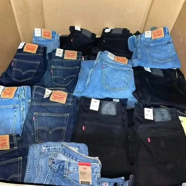 Buy Levis Vintage Clothing Pallets with 300 Mixed Pieces | wholesaleclearanceoutlet.com