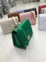 Women’s handbag pallets – brand handbag wholesale for resellers in the USA and Europe - Image 5