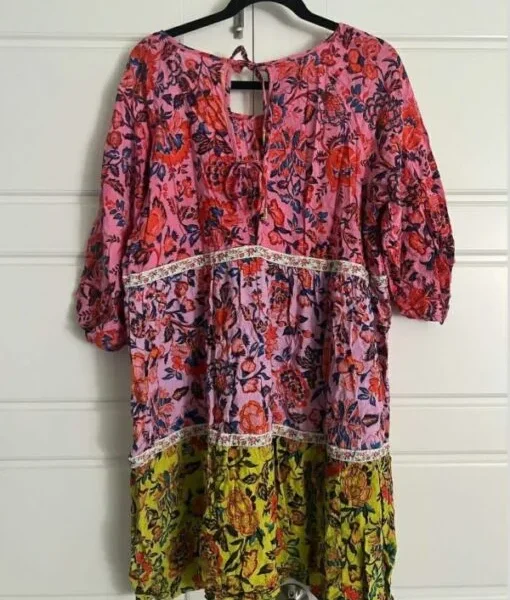 Free People Clothing Pallets – Brand Clothing Wholesale for Resellers in the USA and Europe