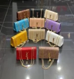 Women’s handbag pallets – brand handbag wholesale for resellers in the USA and Europe - Image 2