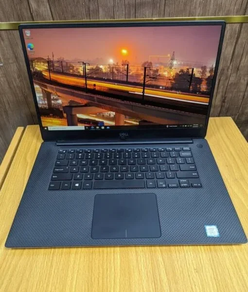 Laptop Liquidation Pallets – New Brand Laptops with Accessories for Resellers in the USA and Europe