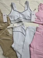 alo yoga clothing brand